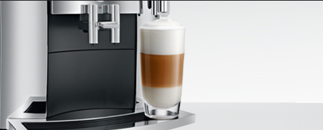 café cappuccino con la cafetera S8 Cromo